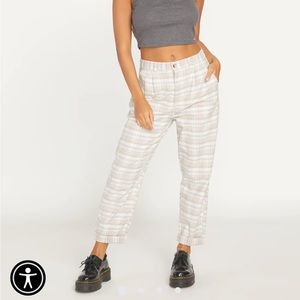 Frochickie Trousers BNWT